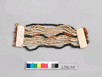 藏品(貝珠腕飾)的圖片